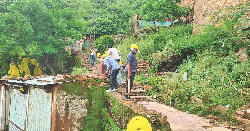 Ajmer admn cracks down on Taragarh encroachments
