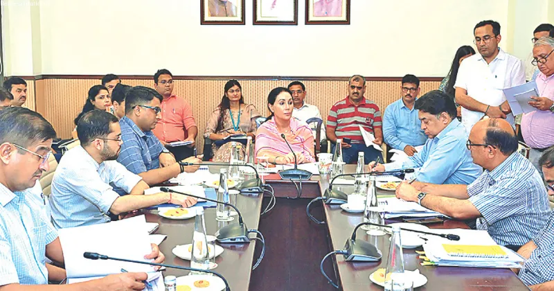 Diya Kumari reviews development projects in Vidhyadhar Nagar