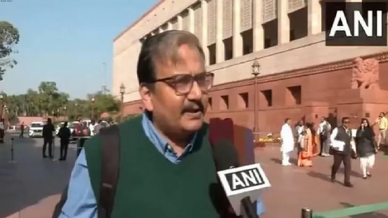 RJD MP Manoj Jha slams BJP over currency note row, questions silence on Adani issue