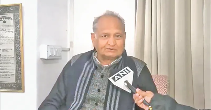 Gehlot hits BJP on Jungle Raj, worker neglect