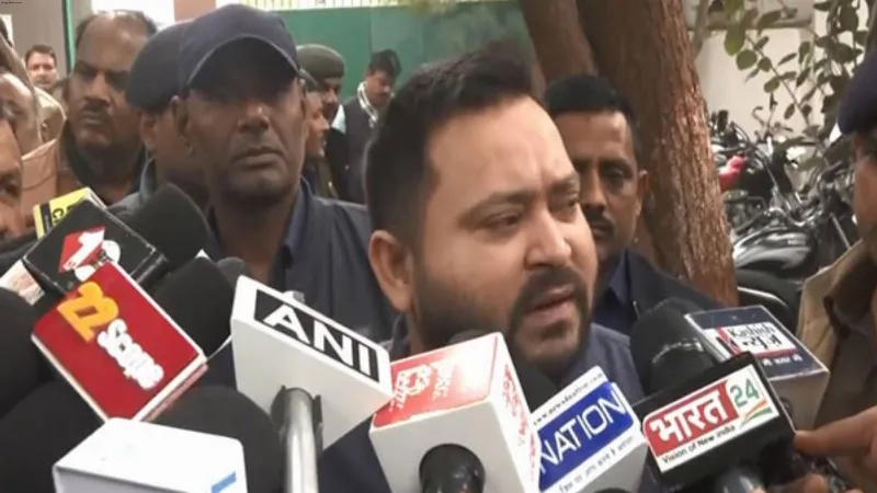 Tejashwi Yadav slams Nitish Govt, demands re-examination for BPSC aspirants