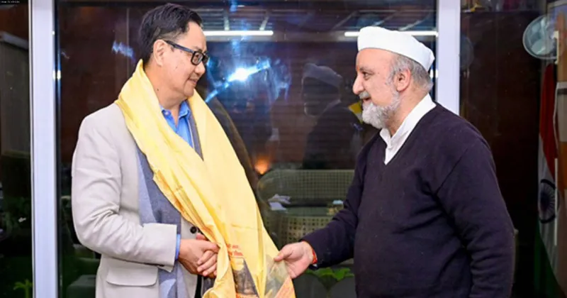 Kashmiri Pandits meet Kiren Rijiju, demand minority status, reopening of Sharda Peeth