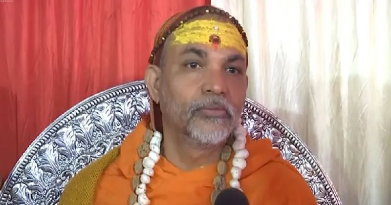 Swami Avimukteshwaranand lauds UP Chief Minister over efforts for success of Maha Kumbh