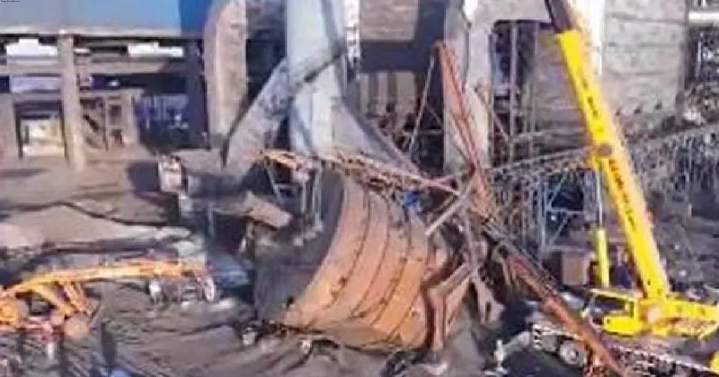 Chhattisgarh: Silo Structure collapses at Mungeli Iron factory, rescue underway