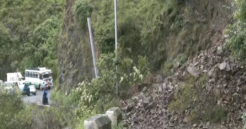 Shimla-Sunni-Karsog Highway blocked after downpour in Himachal, commuters stranded