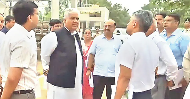 Yadav brings zoo project to Mewat