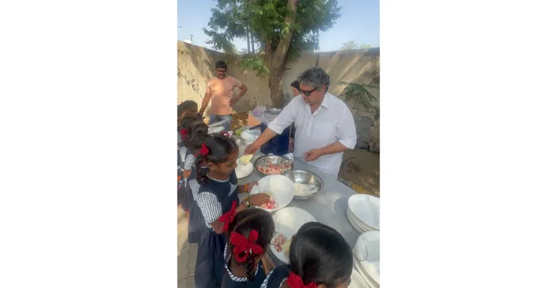Acharya Dr. Shyam Suresa’s Global Humanitarian Mission: No One Sleeps Hungry