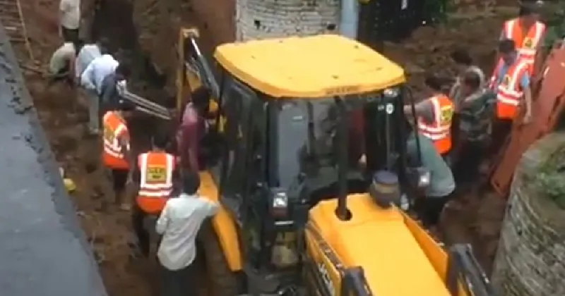 Madhya Pradesh: Two workers die after being buried under soil