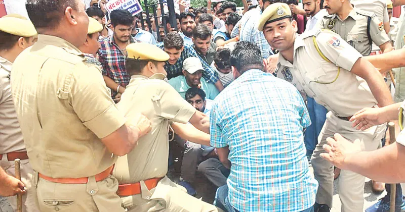 Student leaders clash with police; 12 arrested