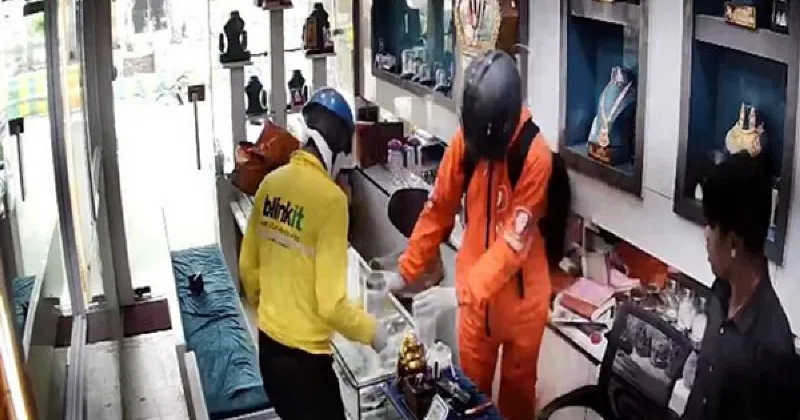 UP: Thieves posing as delivery boys rob jewellery store, flee with 20 kg of silver, 125 gm of gold