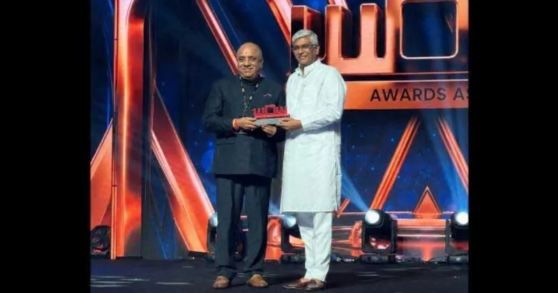 Union Tourism Minister Gajendra Singh Shekhawat Honours Dr Annurag Batra for Contribution to Media and Experiential Economy