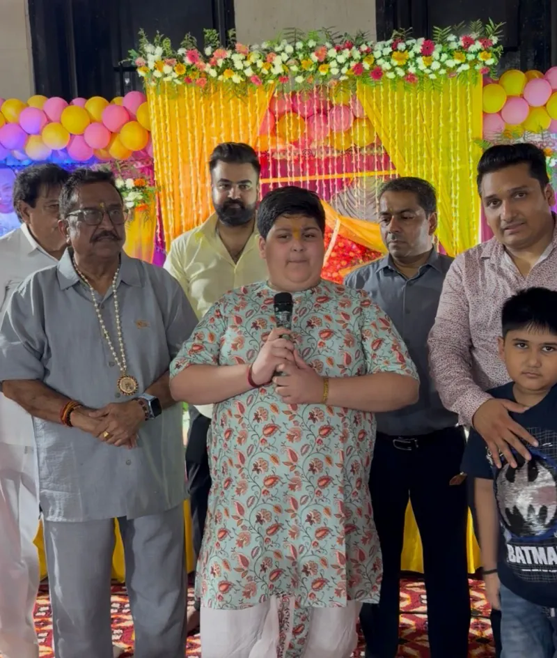 Guruji’s birth anniversary draws devotees to Westend Mall satsang