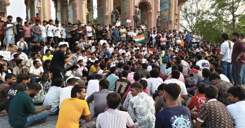 Students protest in Jaipur over paper leaks, seek Pradhan's resignation
