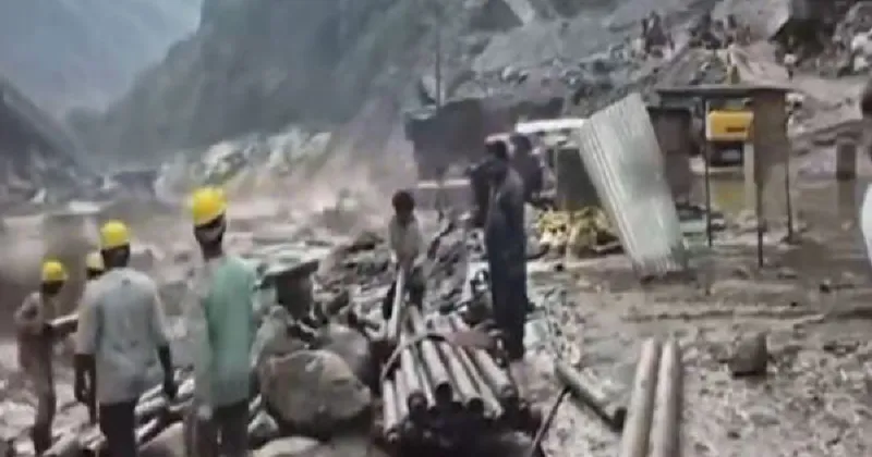 Sikkim: Teesta River water level rises amid heavy rainfall, IMD issues red alert for Mangan district