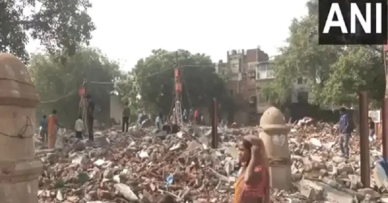 Tamil Nadu govt offers aid to Madrasi Camp residents after Delhi demolition, Tamilians demand jobs