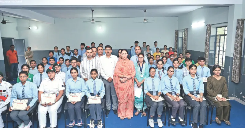 Hope, not despair, leads to success: Diya Kumari uplifts students