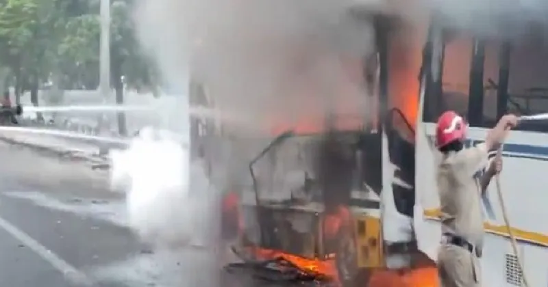 Delhi: Fire breaks out in two buses on Pankha Road in Janakpuri area