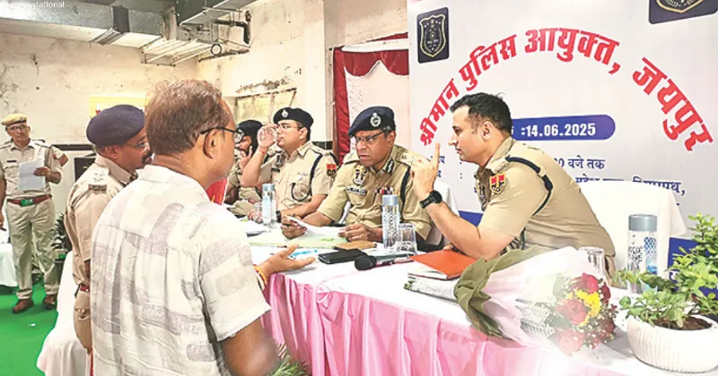 Police Commissioner holds public hearing