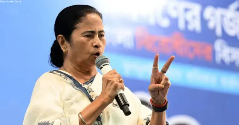West Bengal CM Mamata Banerjee visits Khidirpur market, announces compensation for shops affected in fire