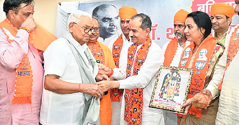Don’t glorify Godse, embrace Gandhi: Rathore
