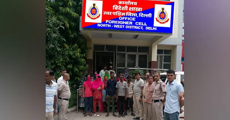 Delhi Police apprehended 18 illegal Bangladeshi nationals in Ashok Vihar