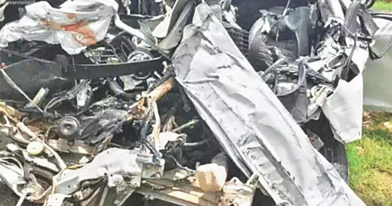 4 of family killed as car hits stationary truck in Dausa