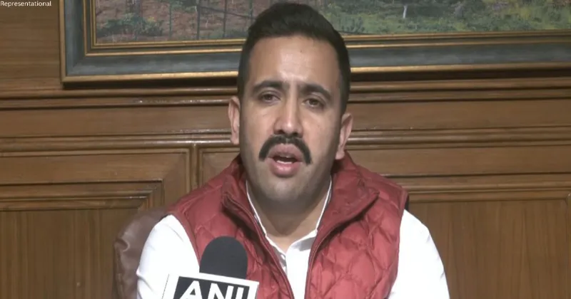 Centre should explore oil options, rather than passing on burden to citizens: Himachal Minister Vikramaditya Singh