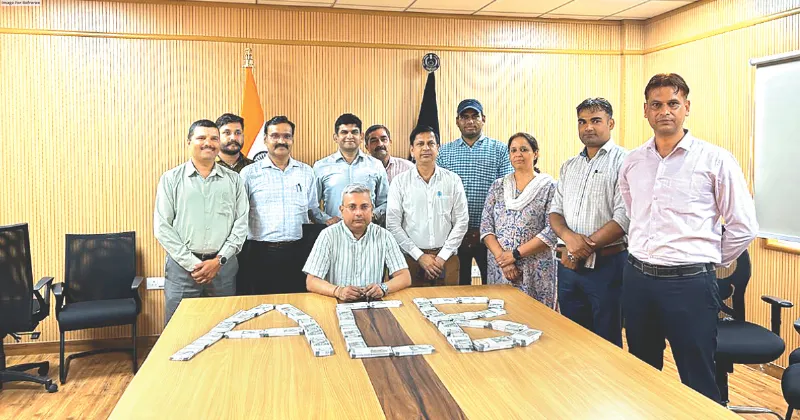 Kudos to ACB! A GPS was planted in bag with bribe