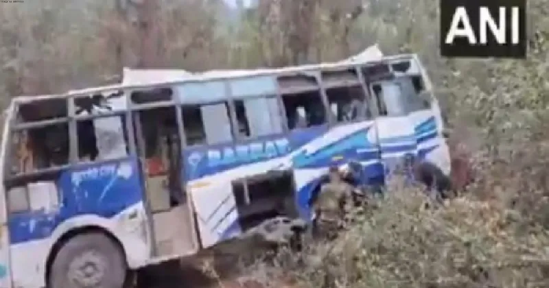 J-K: Two dead, 25 injured as bus falls into gorge in Poonch