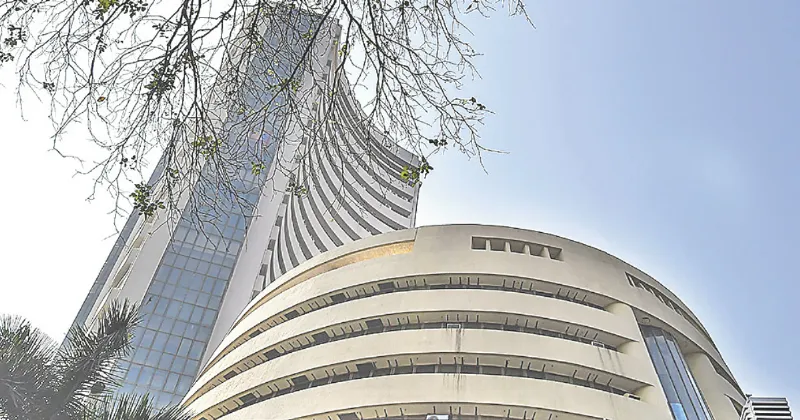 Markets poised for strong rebound on Monday amid ceasefire