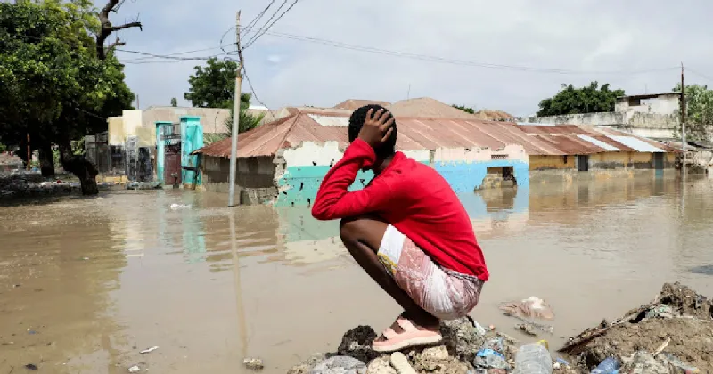 At least 100 dead as floods hit eastern Democratic Republic of Congo