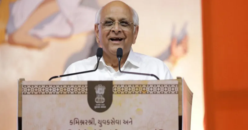 Probationary IAS officers meet Gujarat CM ahead of Supernumerary Assistant Collector assignments