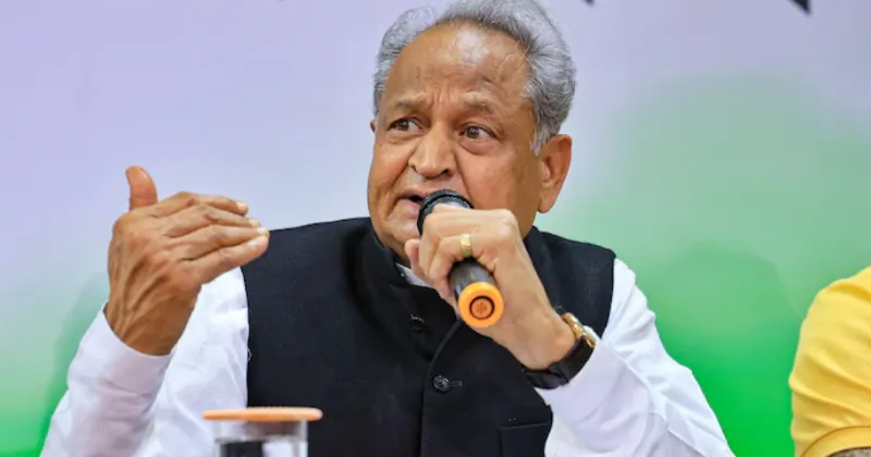 Gehlot demands visa aid for Haj pilgrims from MEA