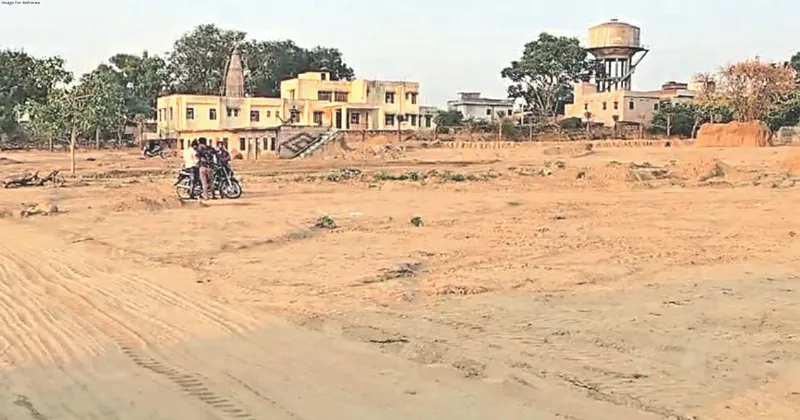 Illegal ‘Suman City’ emerges in ecological zone at Agra Road