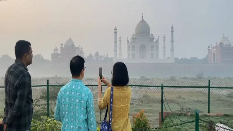 Layer of haze engulfs Taj Mahal even as Agra's air quality becomes 'satisfactory'