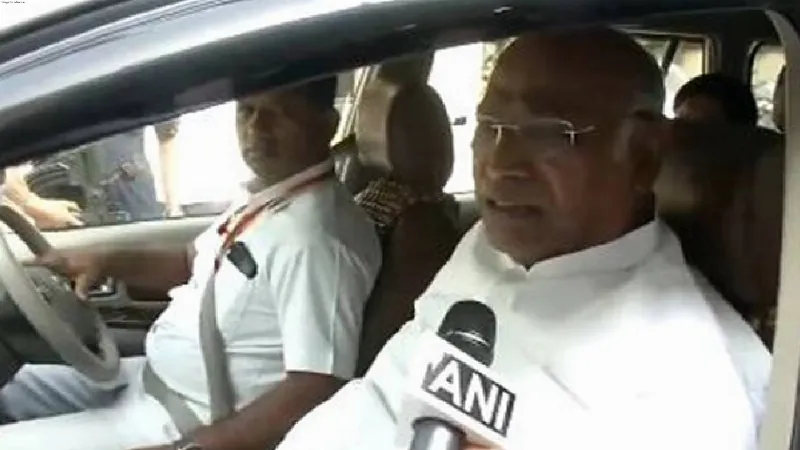 No one can remove reservation: Congress President Mallikarjun Kharge reacts to PM Modi's allegation