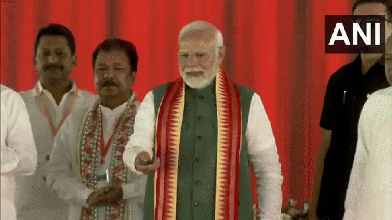 PM Modi unveils Rs 6,640 cr development projects in Jamui, emphasizes focus on tribal welfare, youth empowerment