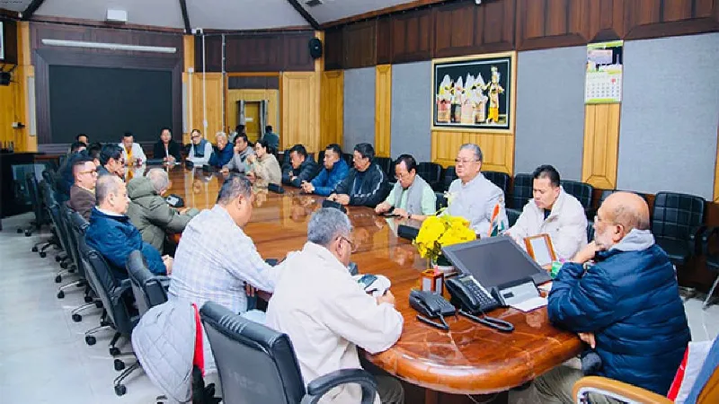 Manipur CM holds high-level meeting amid Jiribam killings