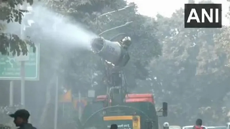 Truck-mount water sprinklers to aid Delhi's air pollution woes