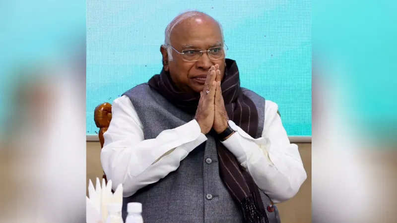 Congress President Kharge calls for 