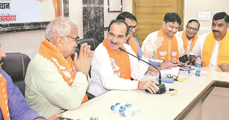 BJP strengthens Panchayati Raj cell; Rathore meets Saraf