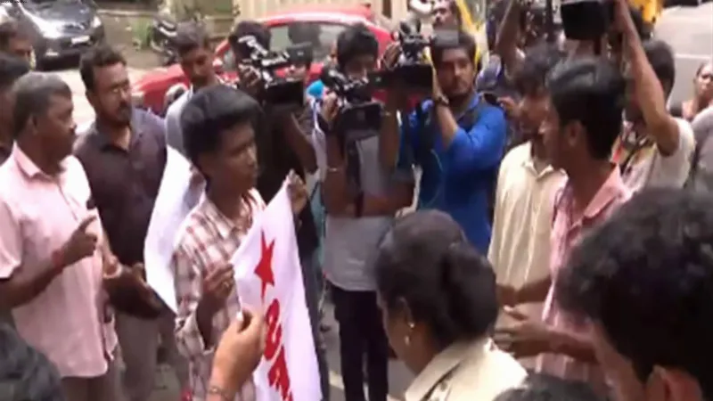 Tamil Nadu: DYFI, SFI protest against Spiritual Awakening Classes in Chennai, demand strict action