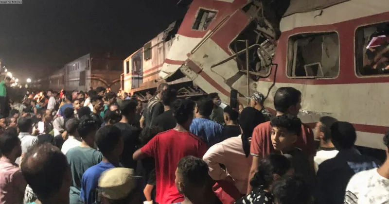 Two killed, 29 injured in train collision in Egypt