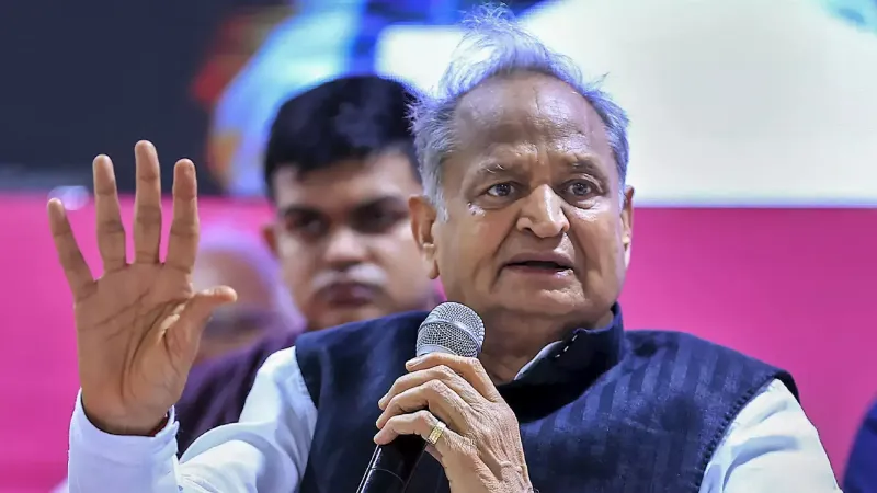 It seems Centre, oil companies together looting pockets of common man: Gehlot