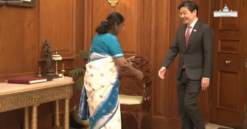 Singapore PM Wong meets President Droupadi Murmu at Rasht...