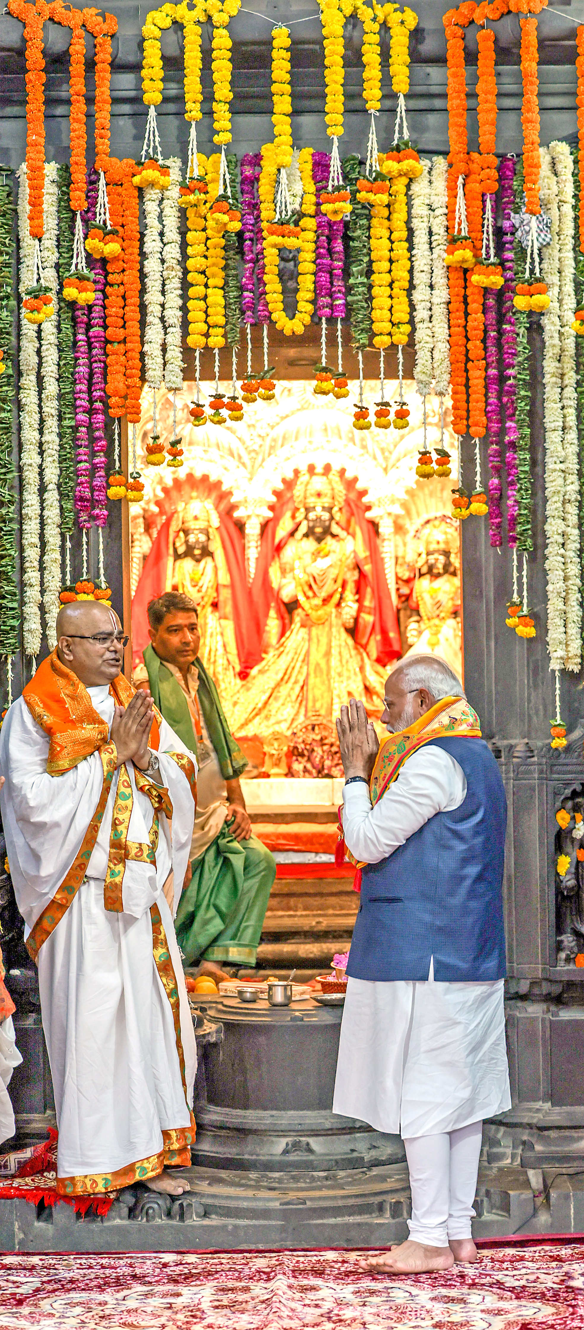 PM Modi offers prayers at Shree Kalaram Mandir.