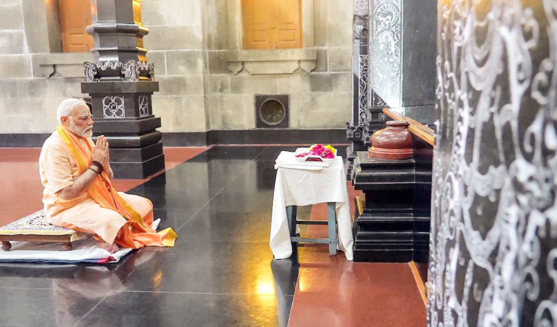 PM Modi at the Vivekananda Rock Memorial