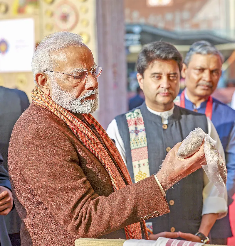 PM Modi during the exhibition.