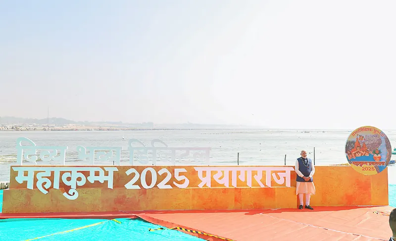 Modi during a visit at the Sangam Nose.